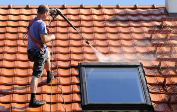 roof cleaning Treowen